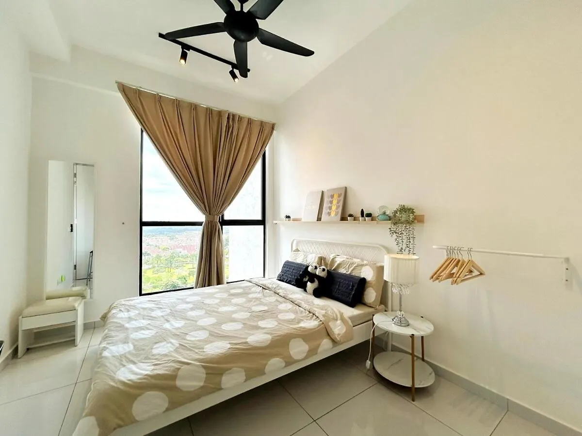 2104Skytree Family Happynest 4-5Pax Apartment Johor Bahru