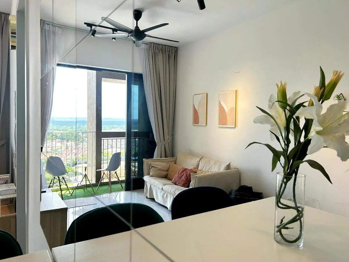 2104Skytree Family Happynest 4-5Pax Apartment Johor Bahru